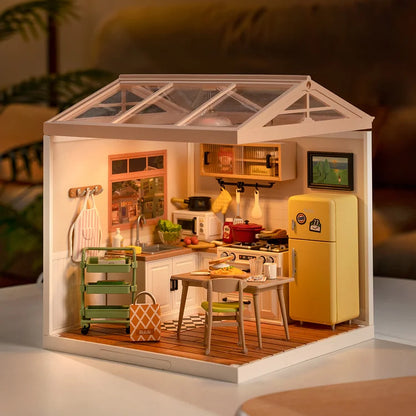 DW008 Happy Meals Kitchen DIY Plastic Miniature House Miniature Kitchen