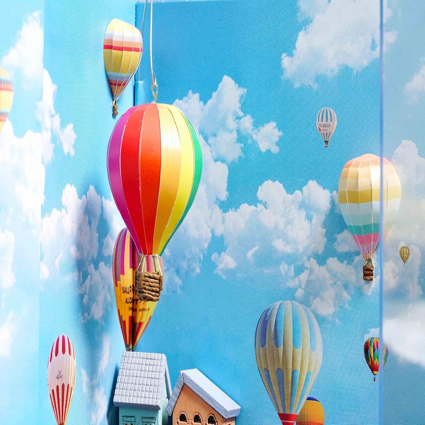 N002 Hot Air Balloon DIY Book Nook Kit Bookshelf Insert Miniature Crafts 3D Wooden Puzzles