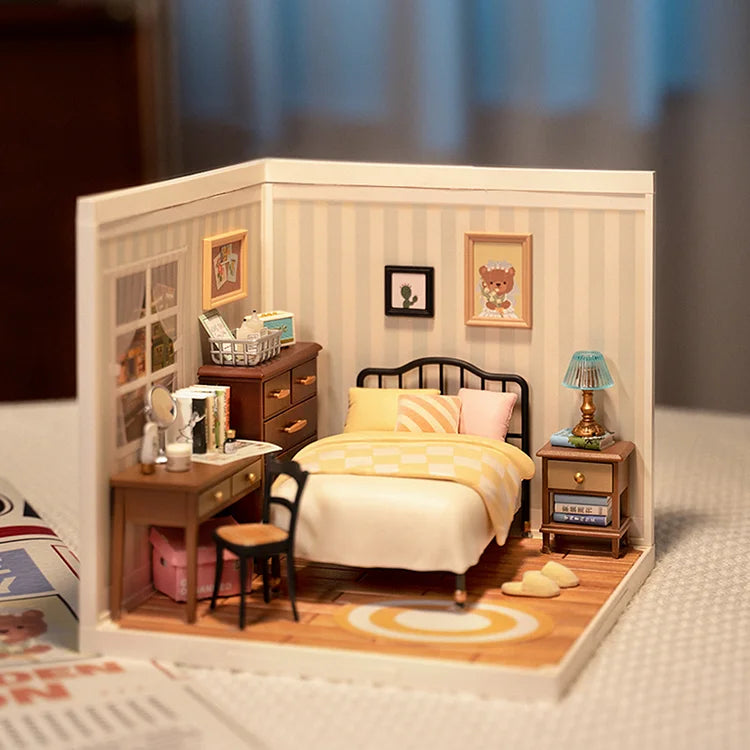 DW009 Sweet Dream Bedroom DIY Plastic Miniature House