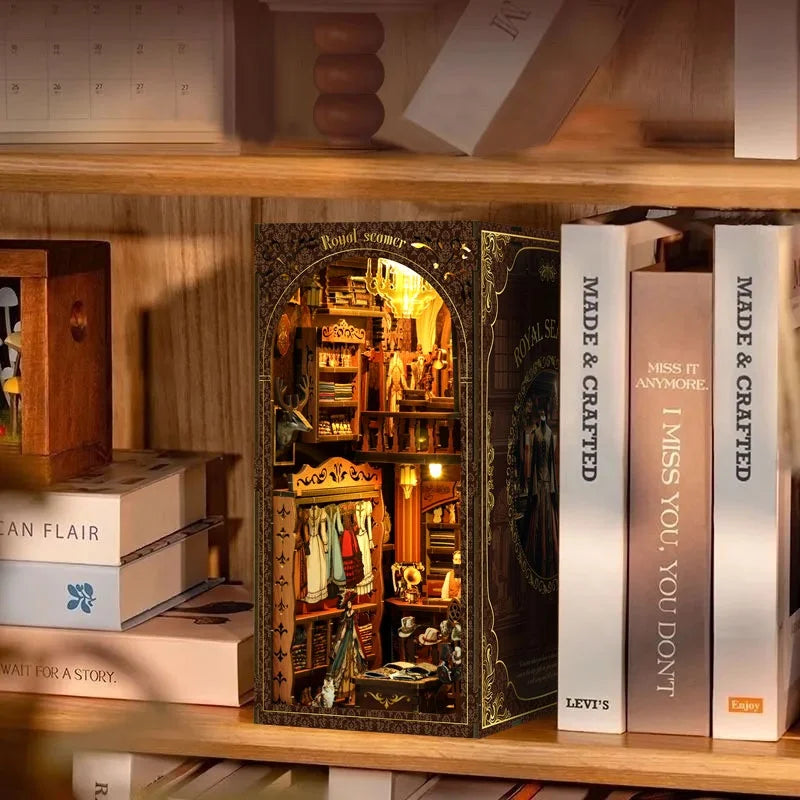 BV02-009 DIY Book Nook Kit Royal Seamer Miniature Bookshelf Insert Diorama Scenery Crafts
